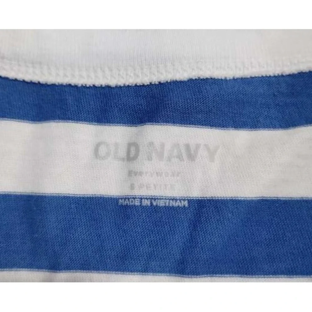 Old Navy Kids Blue White Striped T Shirt Size S Petite‎ Cotton Everyday Wear
